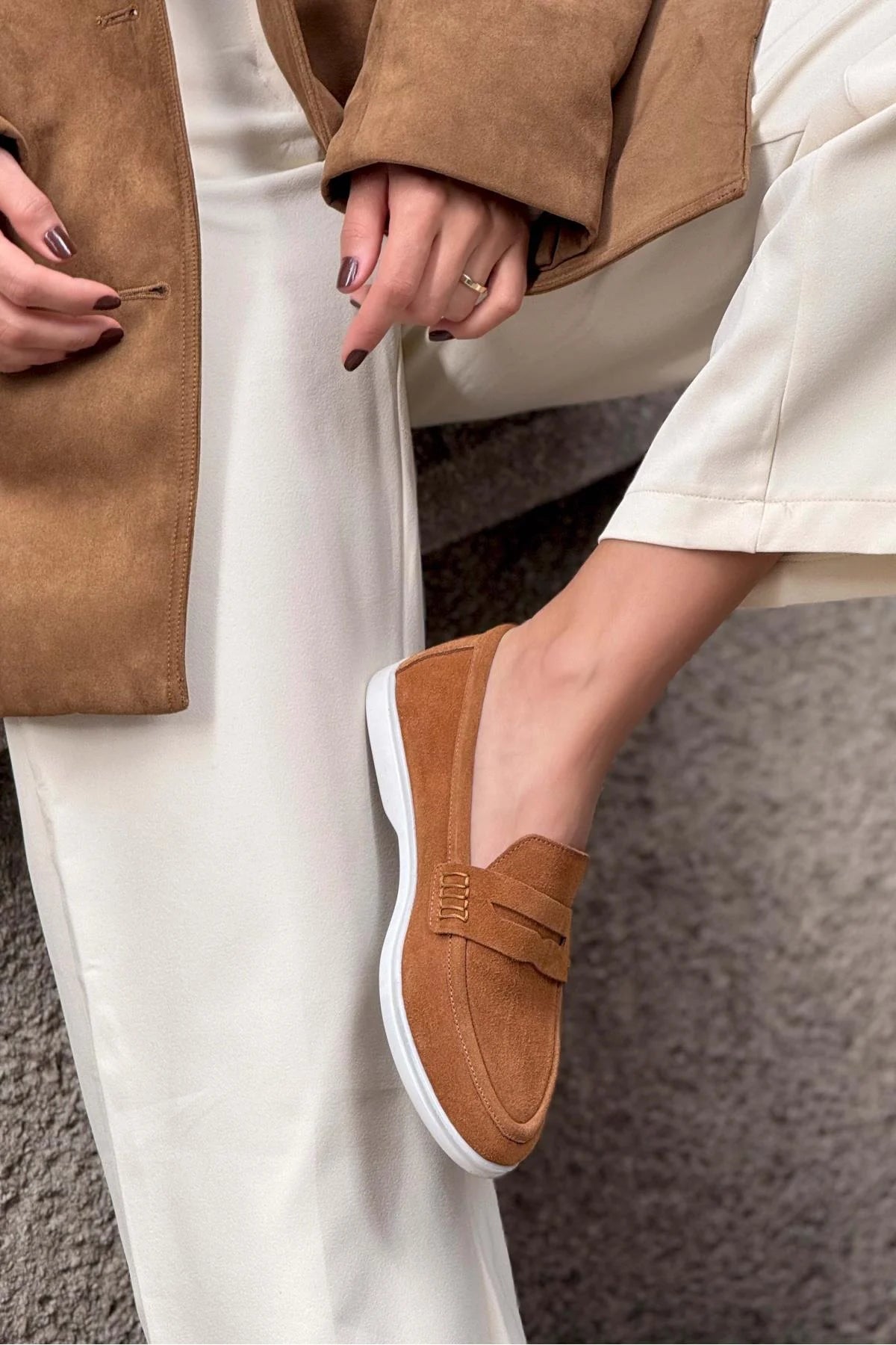 ESTUNA Karamell Äkta Mocka Loafers