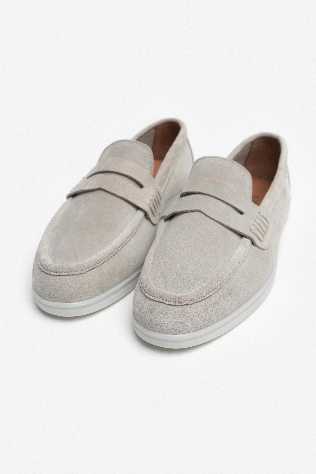 ESTUNA Beige Äkta Mocka Loafers