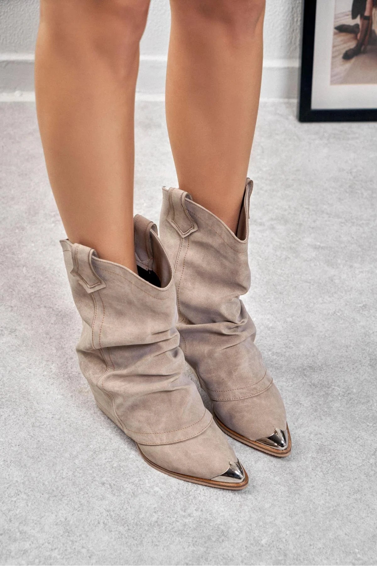 GRETA Beige Matt Boots