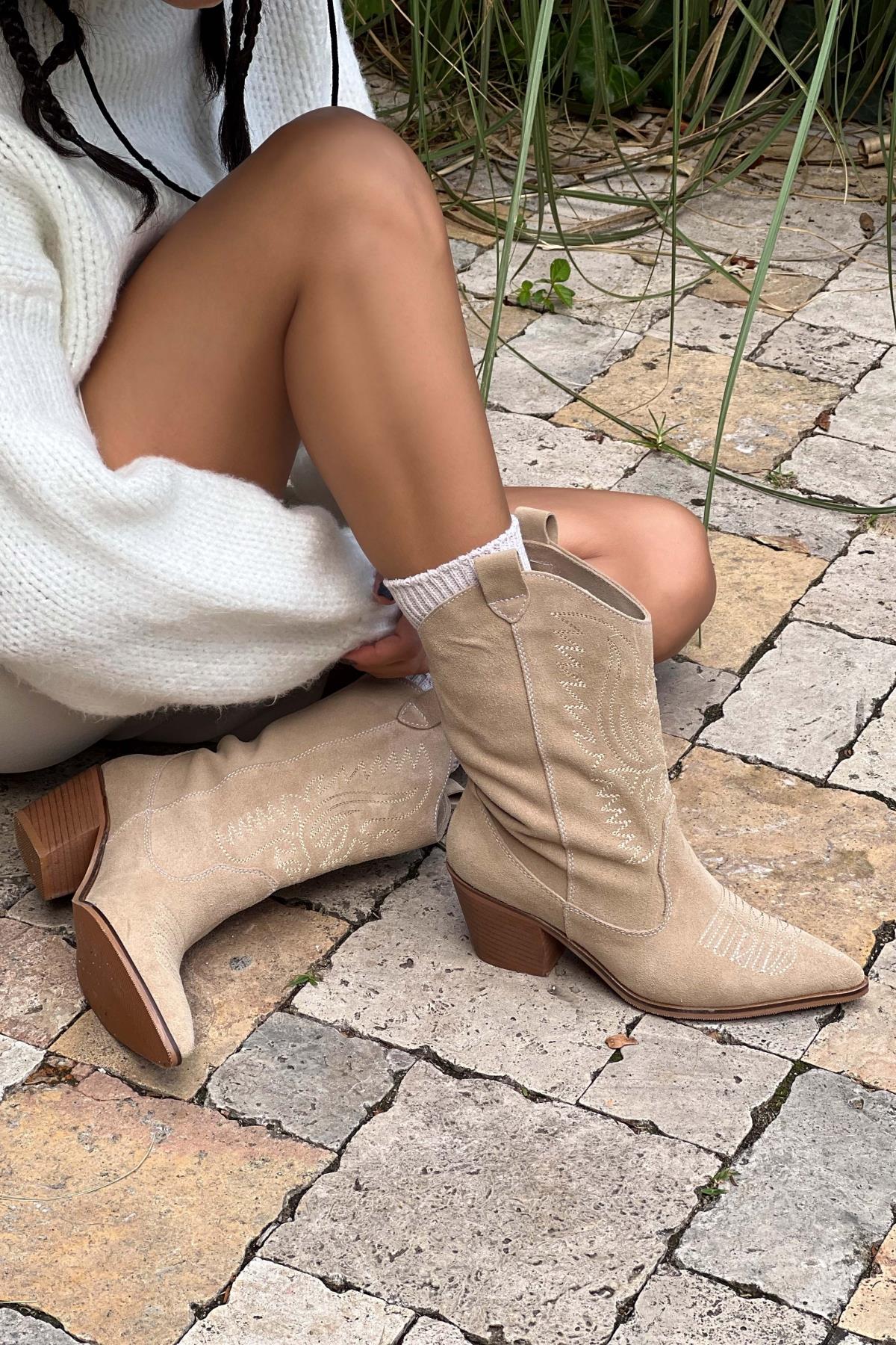 MÄLAREN Beige Äkta Mocka Boots