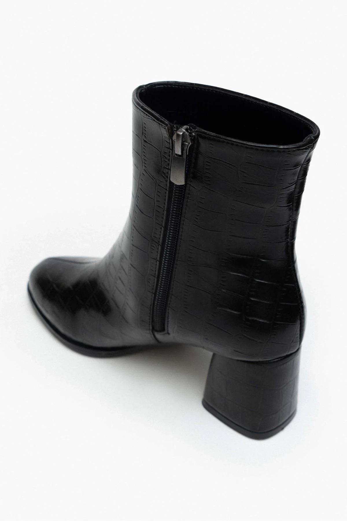 HAVSÖRN Svart Kroko Boots