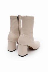 RÖVARE Beige Matt Boots