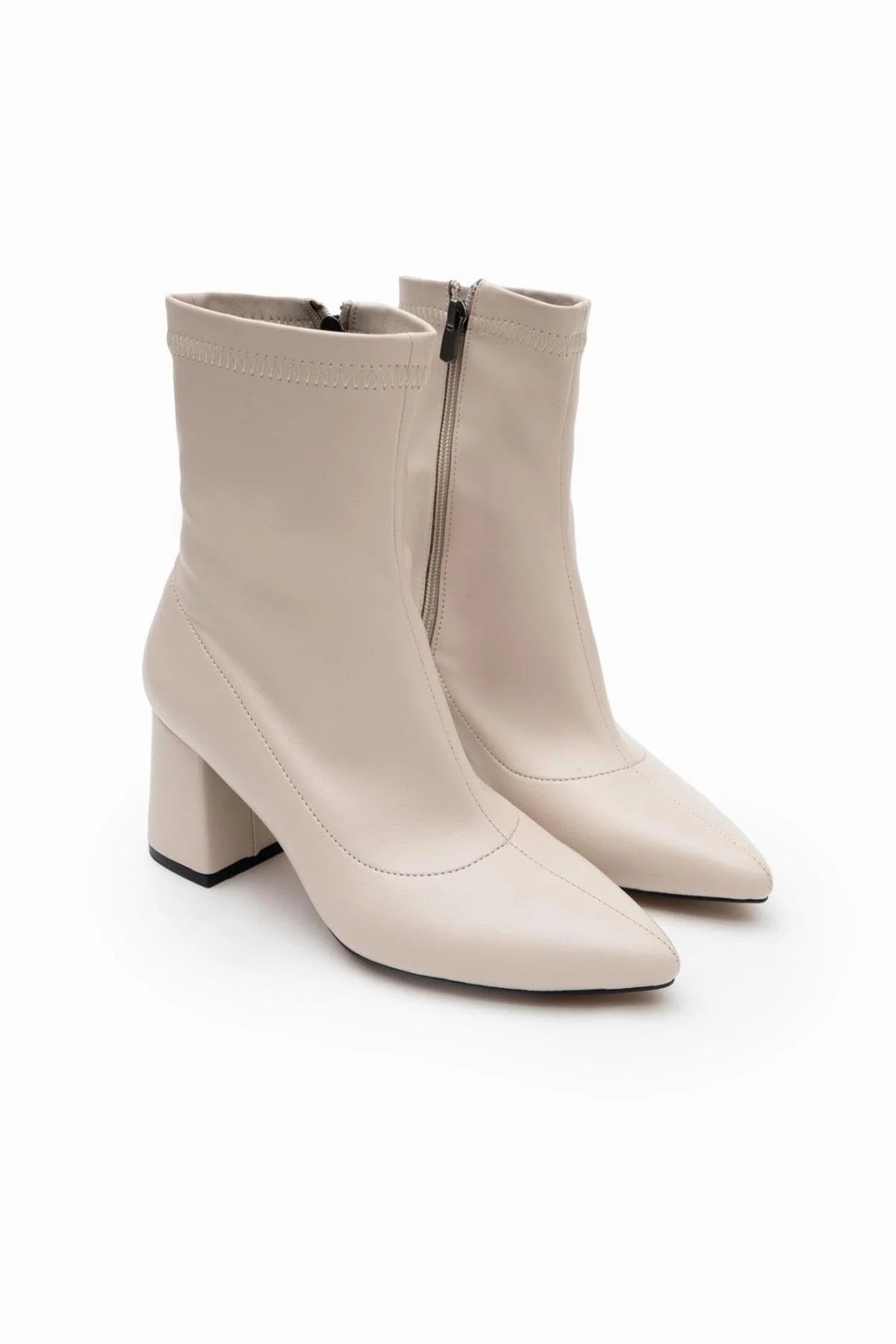 RÖVARE Beige Matt Boots